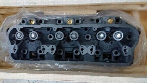 КОМПЛЕКТ ГОЛОВКИ ЦИЛИНДРОВ С КЛАПАНАМИ 656.1003009