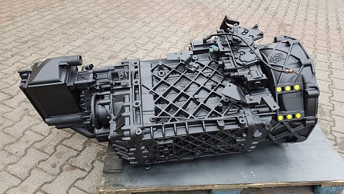 Коробка передач ZF 16S2220TD 2653701